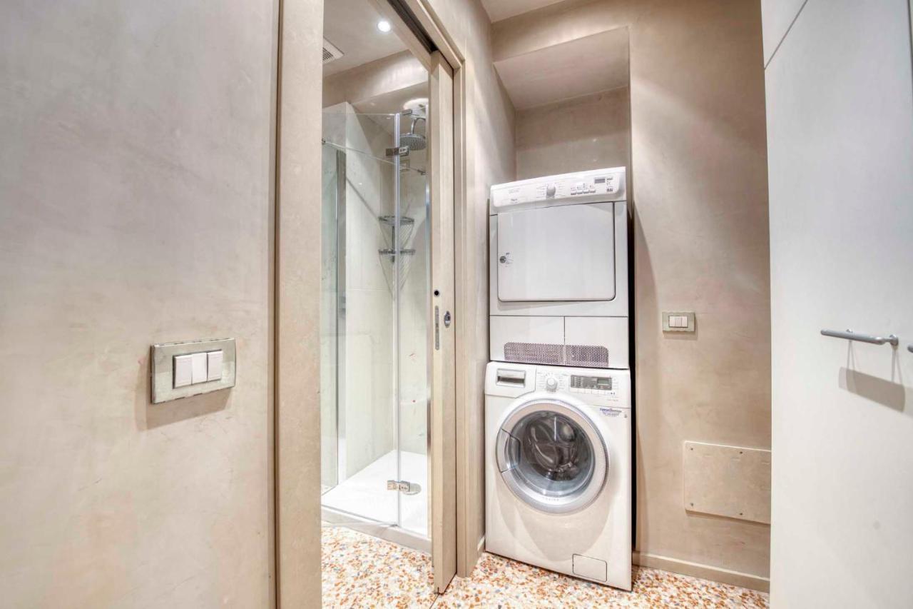 Apartmentsarena - Suite Mercatorum - Piazza Erbe Верона Екстер'єр фото